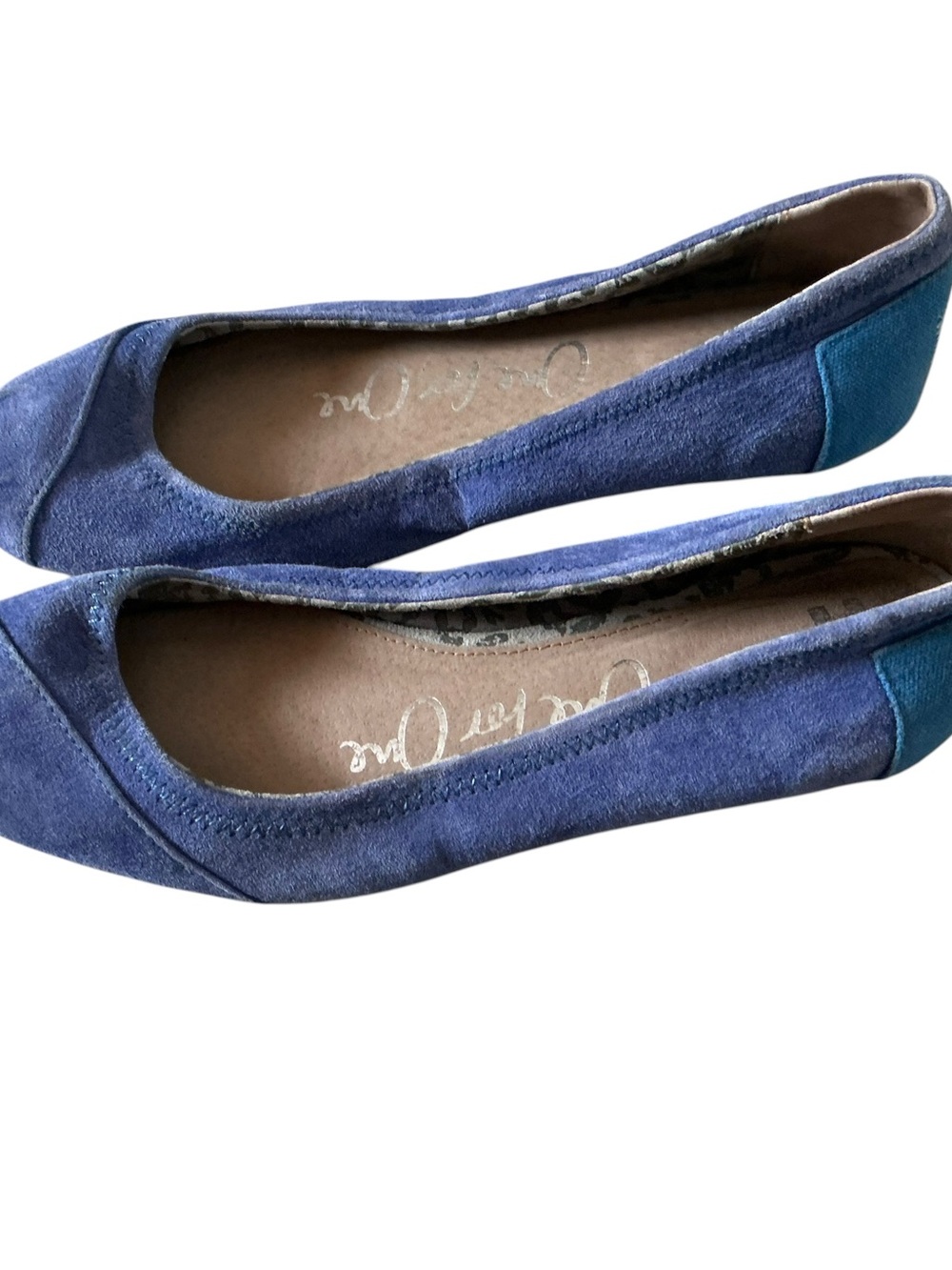 Toms one for one blue suede mummy style ballet flats size 8.5